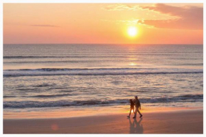 Ocean Front 2BR Condo Amazing Sunrise View